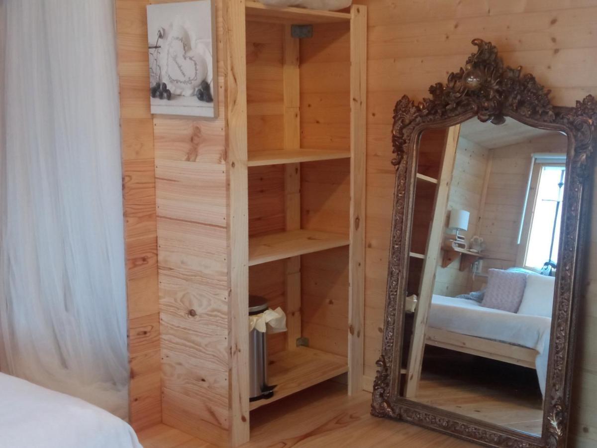 Chambre Studio Photo Chalet Sdb Partagee A Proximite Chavagne Extérieur photo